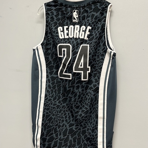 Adidas Indiana Pacers #24 Jersey - Picture 2 of 5